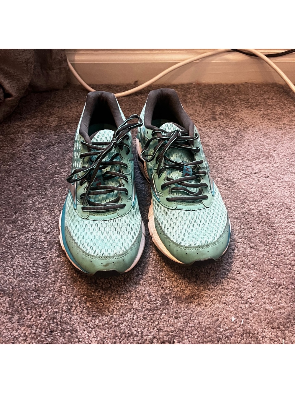 Mizuno Women's Running Shoes Size 9.5 Teal